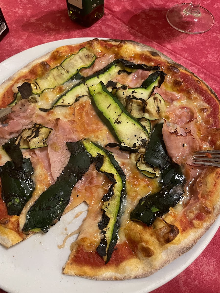 Ristorante Pizzeria Madamadorè - Il Bocconcino Snc-3